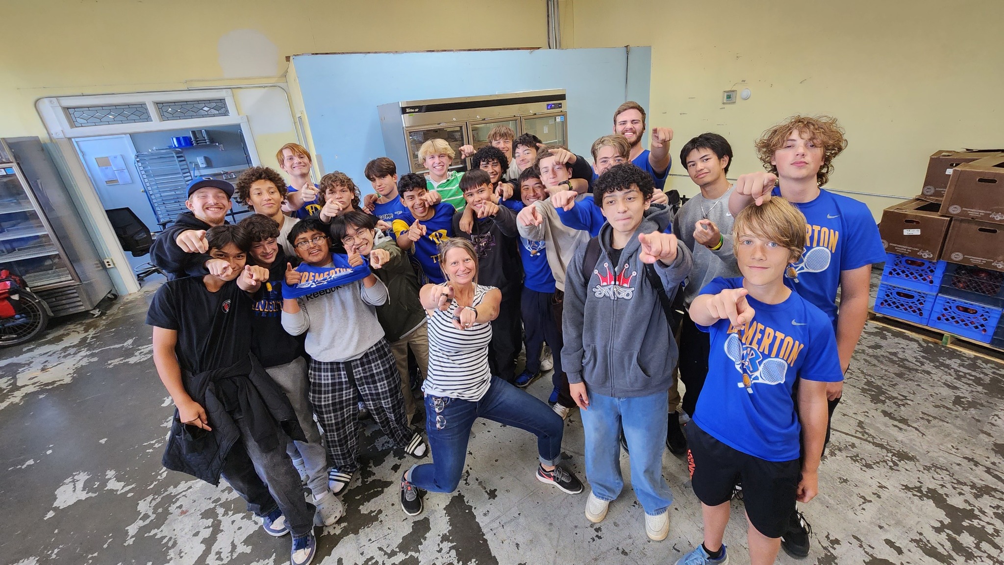 Volunteers at Bremerton Foodline